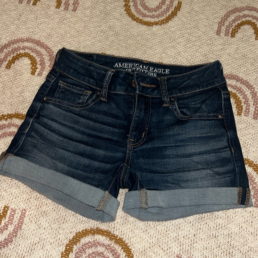 American Eagle outfitters size 0 stretchy dark denim shorts